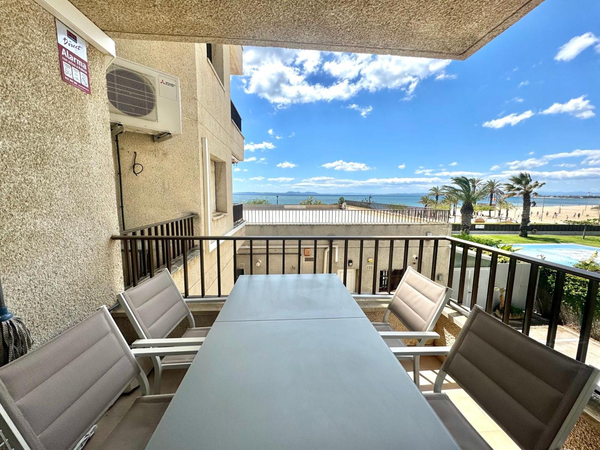 Castell Joncar Apartment Roses Exterior photo